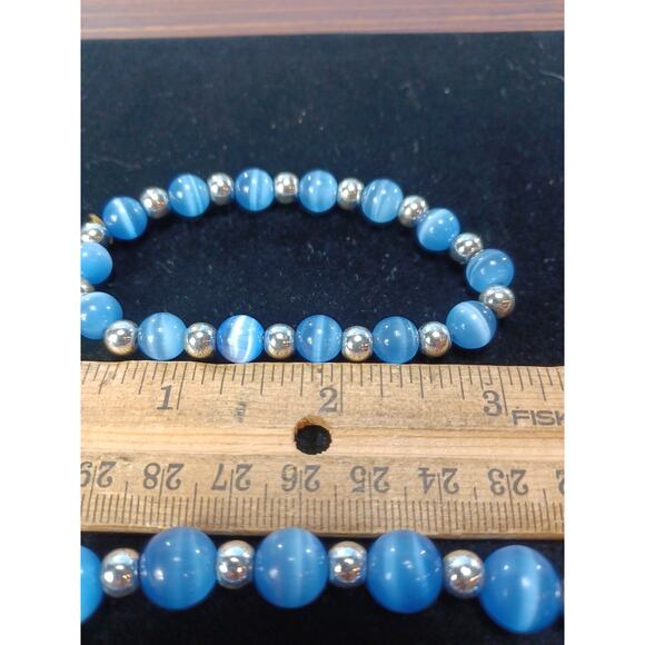 Bracelets 2 Blue Bold Beautiful Stretch Iridescent Sky Blue Marble Beads Unique - Picture 8 of 9